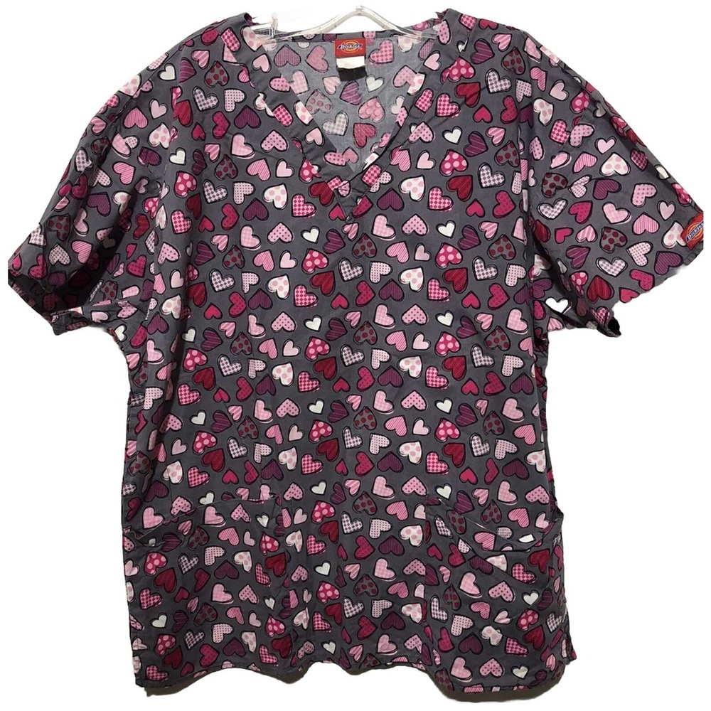 Ladies DICKIES Gray With Pink Hearts Print Scrub Top sz Large